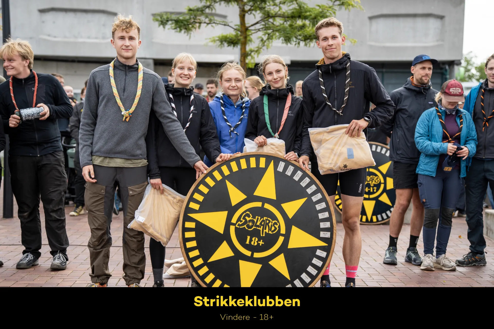 Strikkeklubben - 18+